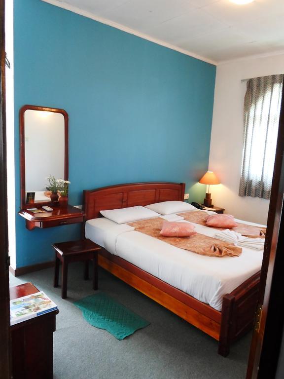 Binota Hotel Нувара-Елія Номер фото